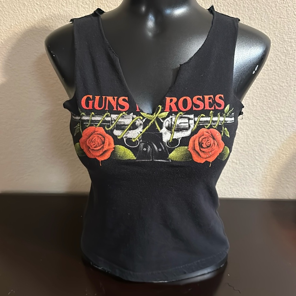 Guns N’ Roses tank